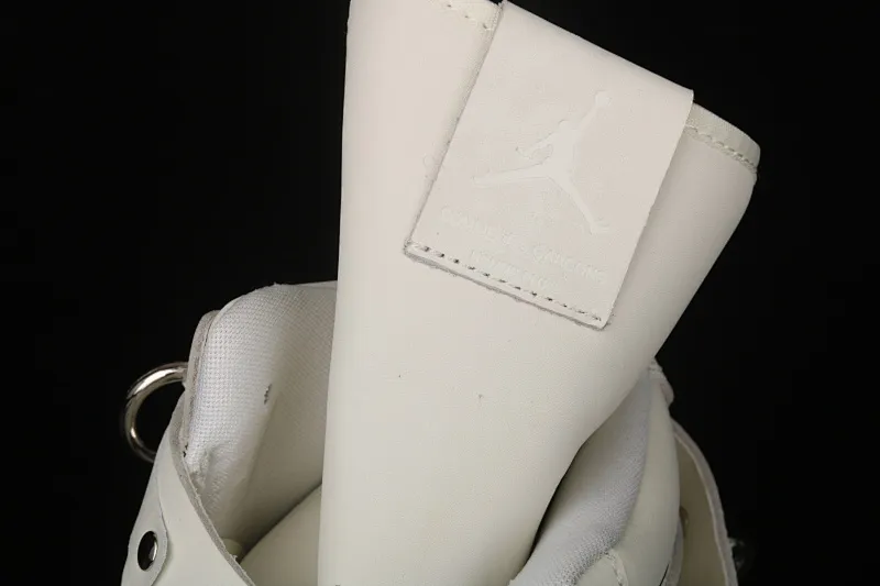 All categories Air Jordan Jordan series basketball shoes Air Jordan 1 High Comme Des Garcons Homme Plus x Air Jordan 1 High "CDG White" AJ1 Joe 1 retro classic high-top versatile cultural basketball shoes CN5738-100